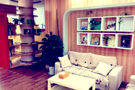 小步學堂圖內景